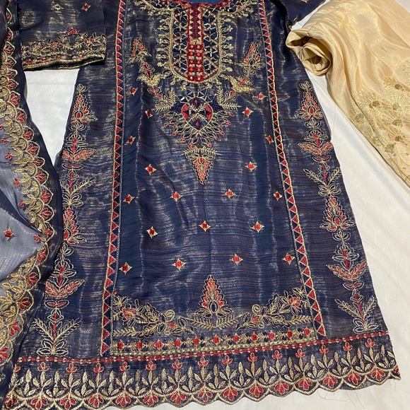 Sold - Picture 8 of 11